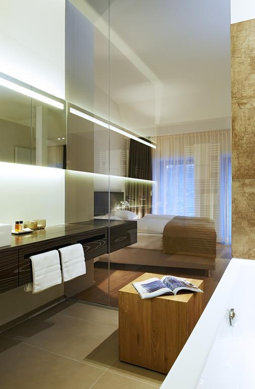 Weinhaus Henninger Hotel Калщад Стая снимка